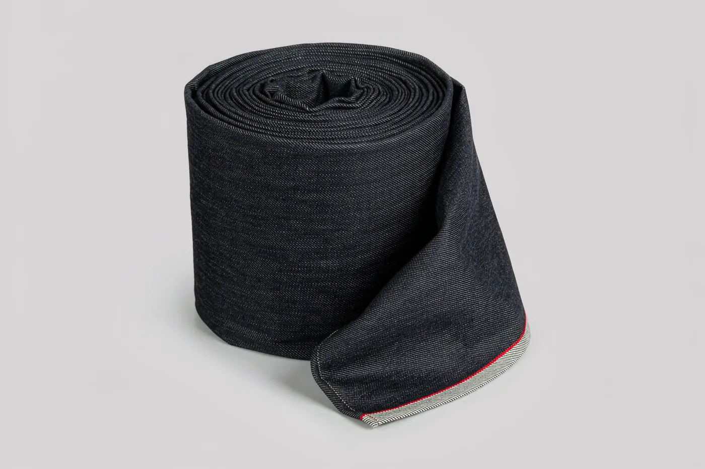 Full roll of red-line cloth